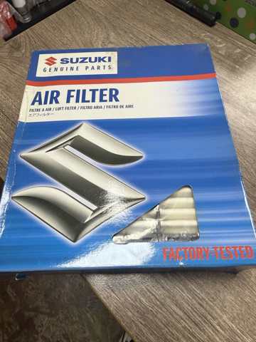 Автомобільний фільтр повітря 1378062M00000 SUZUKI