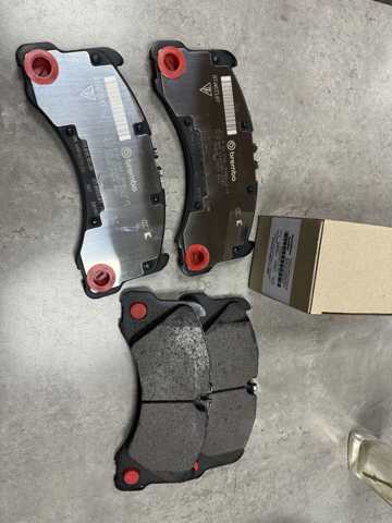 Тормозні колодки 9Y0698151AP PORSCHE