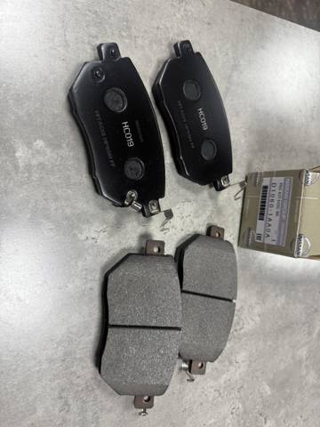 Тормозні колодки D10601AA0A NISSAN