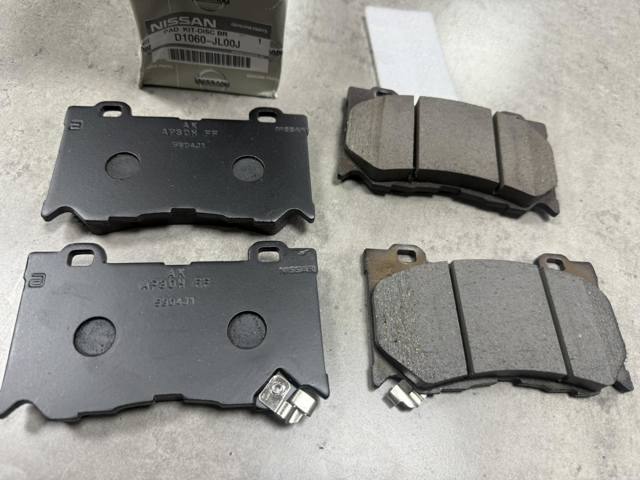 Колодки гальмівні дискові комплект D1060JL00J NISSAN
