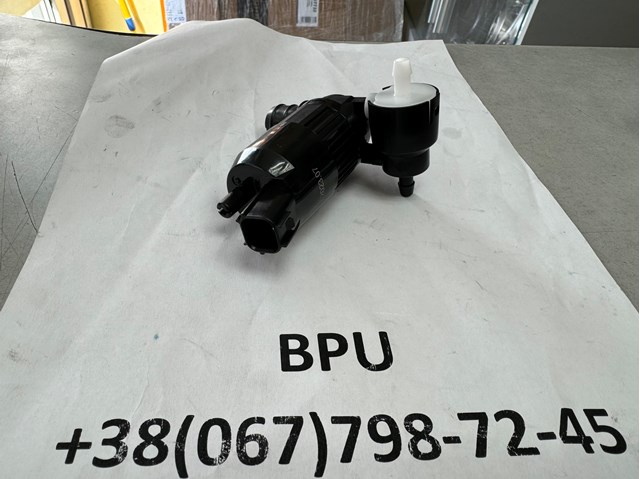 Насос омивача DV6Z17664B POLCAR