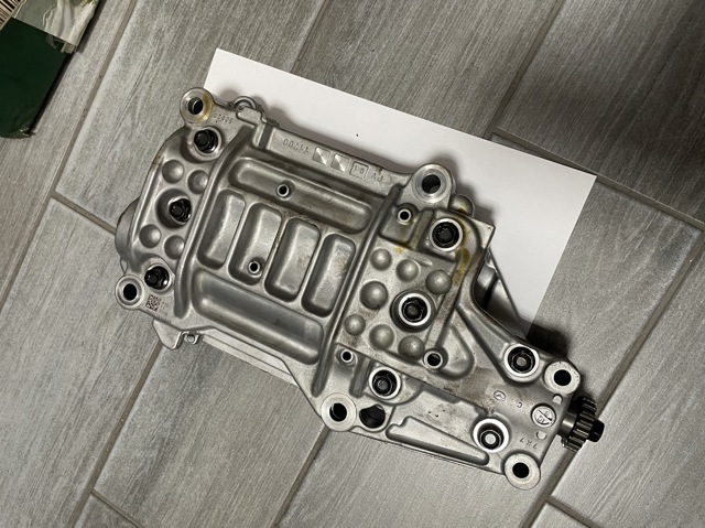 Корпус балансувального механізму PY0111700B MAZDA
