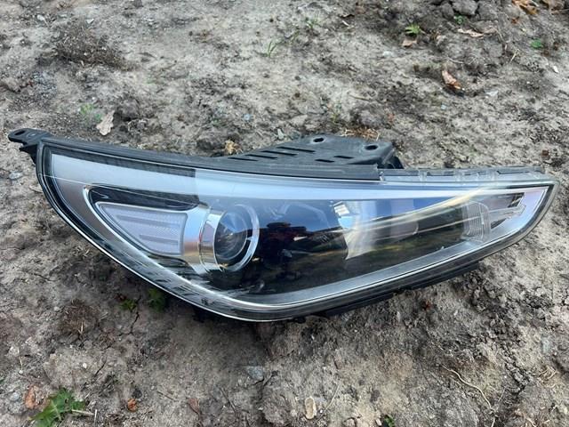 Права блок фара 92102G4000 HYUNDAI