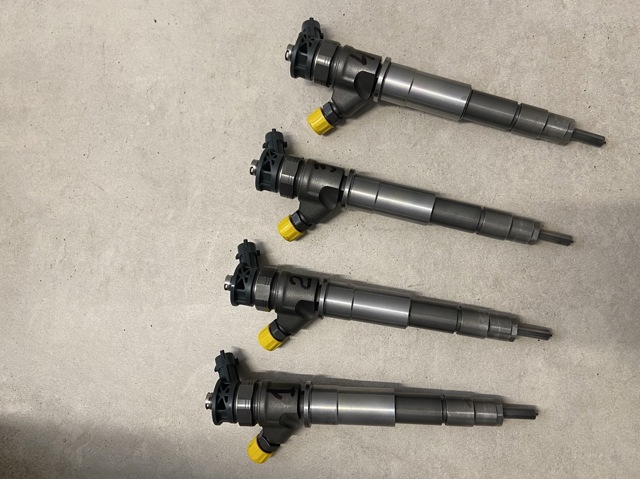 Форсунки електромагнітні Renault Koleos