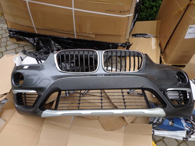 Бампер передній в зборі 51117453565 BMW