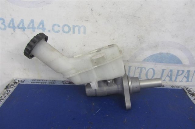 Бачок гальмівної рідини 4627A026 MITSUBISHI