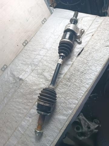 Привід передній правий GD002550X MAZDA
