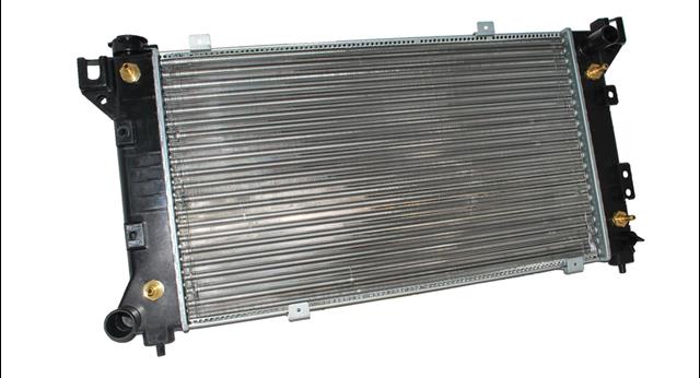 Радіатор охолодження двигуна D7Y004TT THERMOTEC