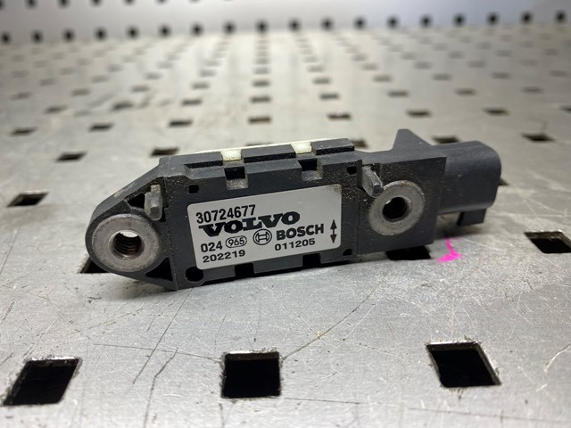Датчик подушки безпеки 30724677 VOLVO