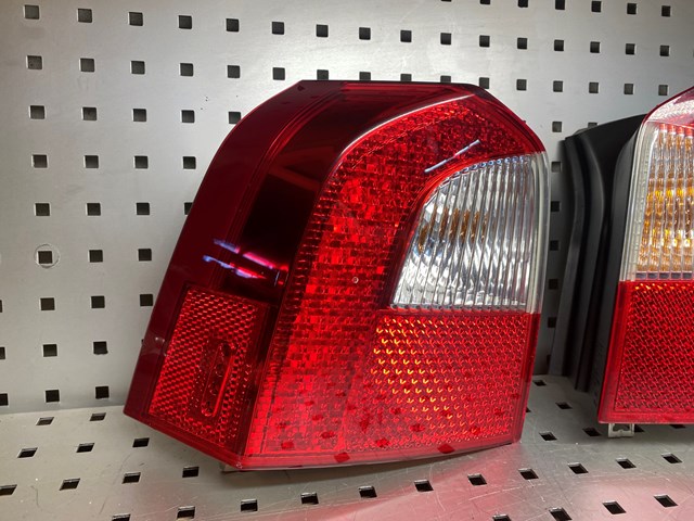 Задня ліва фара 31276839 VOLVO