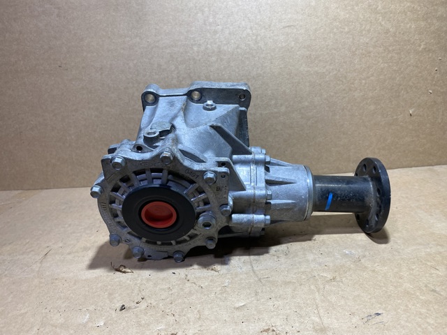 Коробка роздавальна 473003B800 HYUNDAI