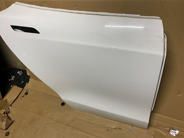 Двері задні, праві 6006566E0H TESLA