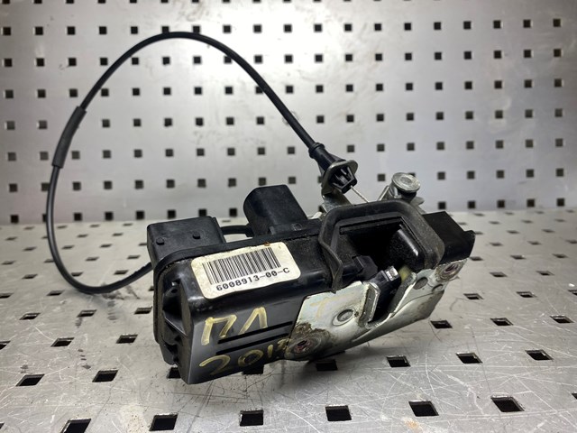 Замок водійських дверей 600891300C TESLA