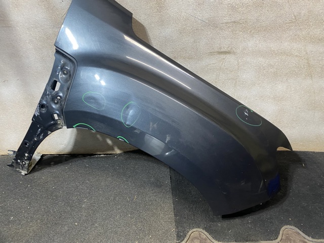 Переднє праве крило 631006076R RENAULT