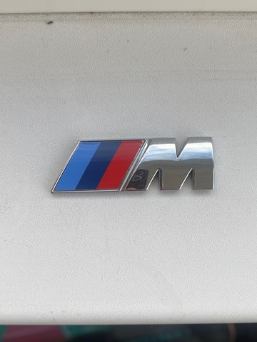 Орнамент і декоративні написи 8058881 BMW