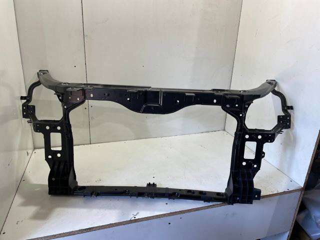 Кронштейн кріплення радіатора 641012T000 HYUNDAI