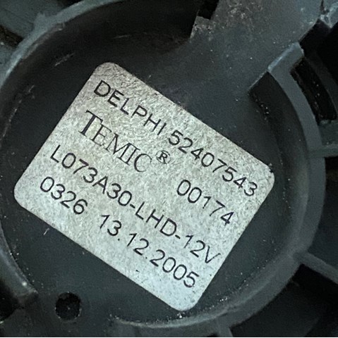 Електромотор пічки 52407543 OPEL