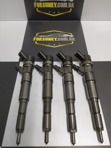 Форсунка паливна 0445110047 BMW