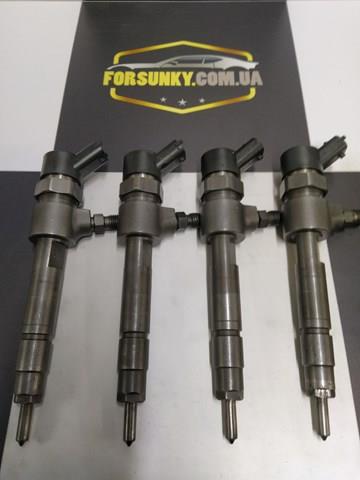 Форсунка інжектора 0445110119 BOSCH