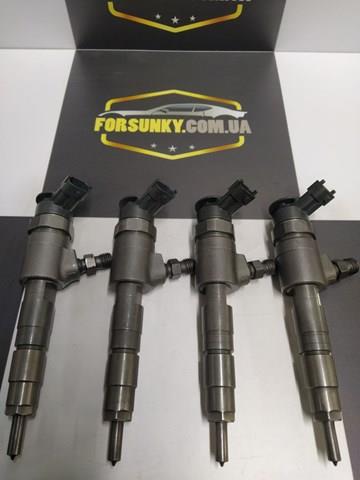 Форсунка вприску палива 0445110489 BOSCH