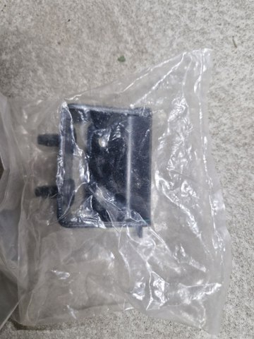 Петля багажника 90400AV730 NISSAN