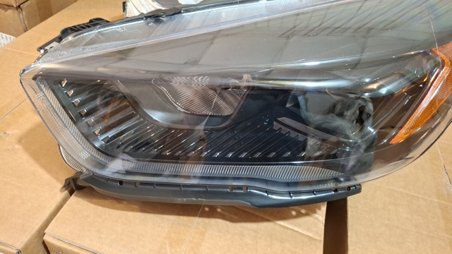 Фара дальнього світла в зборі GJ5Z13008V КИТАЙ