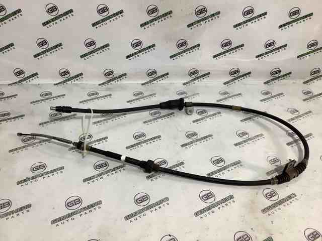 Трос стоянкового гальма задній правий 04877012AB CHRYSLER