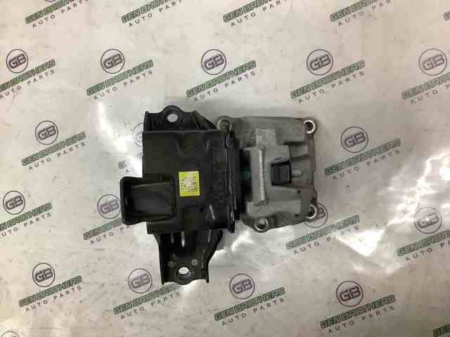 Ліва подушка двигуна 21830D4100 HYUNDAI