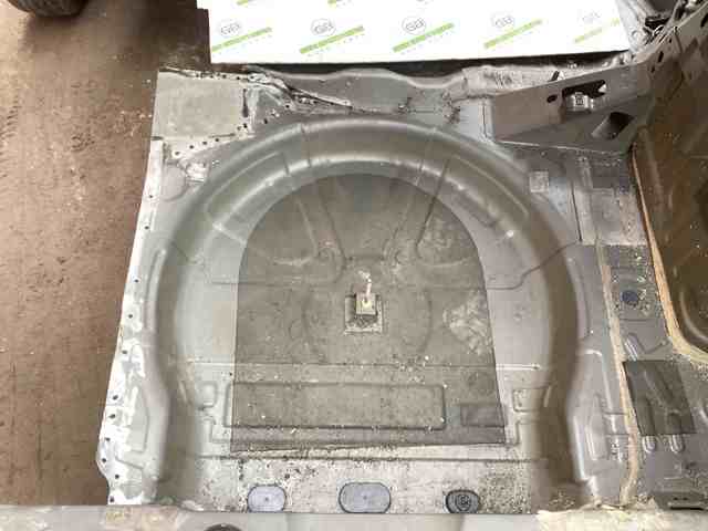 Ніша запасного колеса 4672557AB CHRYSLER
