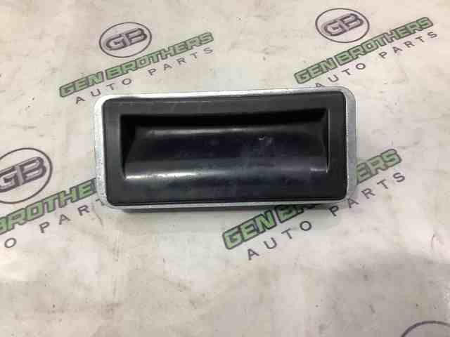 Ручка багажника 4G5827229 VAG