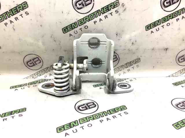 Петля задніх правих дверей 5067938AH CHRYSLER