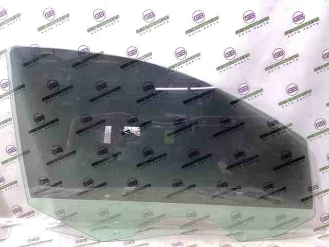 Скло пасажирських дверей 5076886AD CHRYSLER