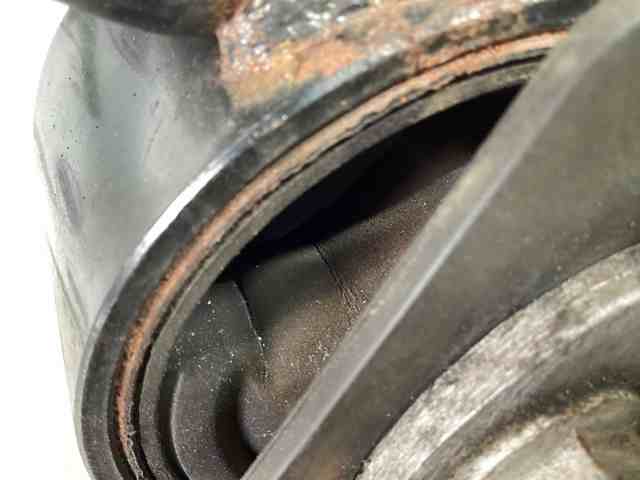 Права подушка двигуна 5105489AK CHRYSLER