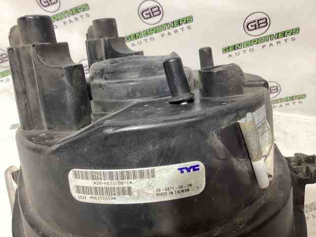 Фара правая 5303842AD CHRYSLER