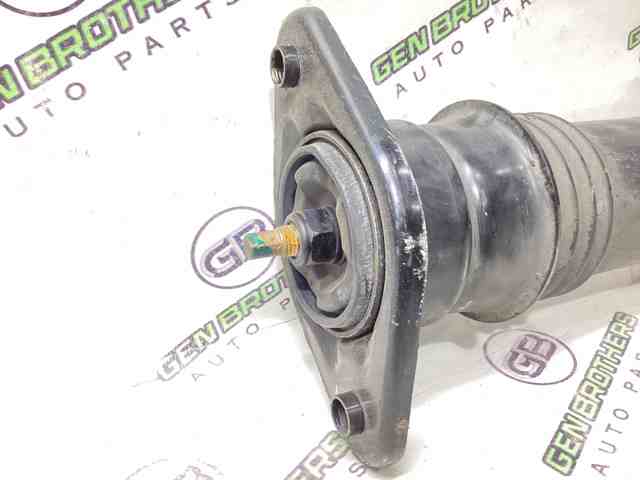 Стійка амортизатора задня 553114R010 HYUNDAI