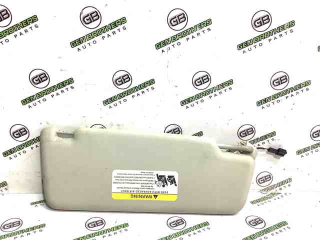 Козирок 561857551 VAG