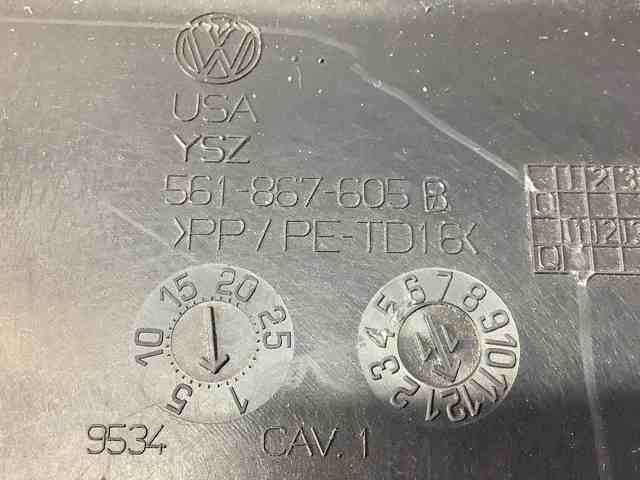 Обшивка кришки багажника 561867605B VAG