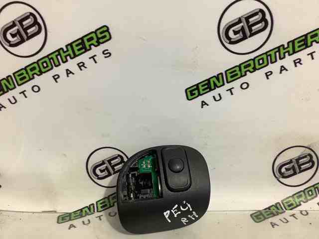 Блок кнопкових перемикачів кермового колеса 5UX00DX9AB CHRYSLER