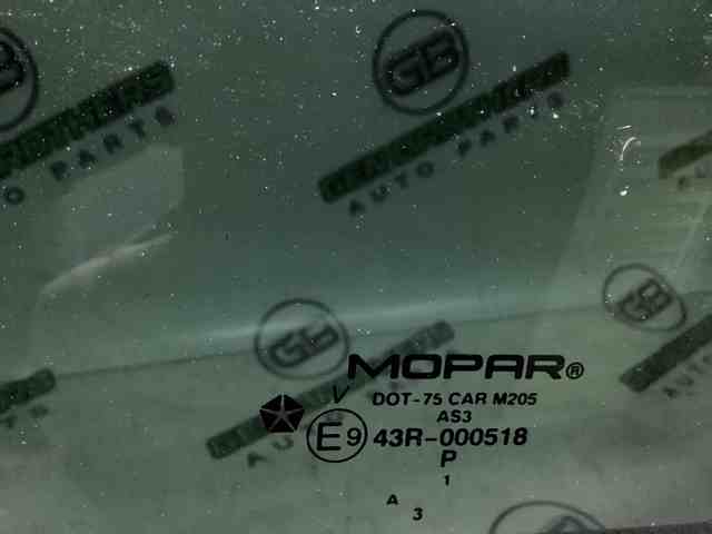 Скло третіх/п'ятих дверей 68080678AA CHRYSLER