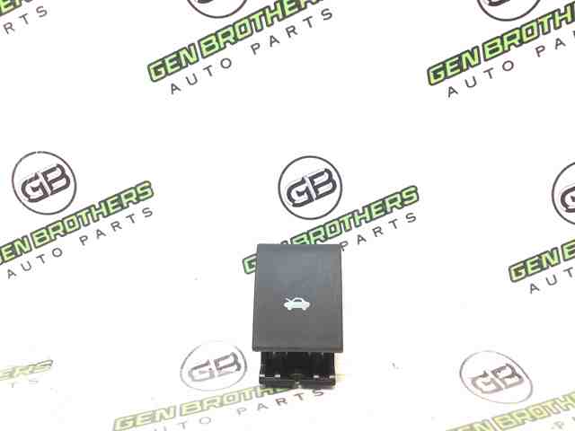Трос відкриття капота 68103166AA CHRYSLER