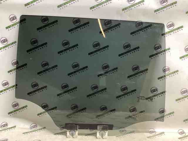 Скло заднє праве 68243938AB CHRYSLER