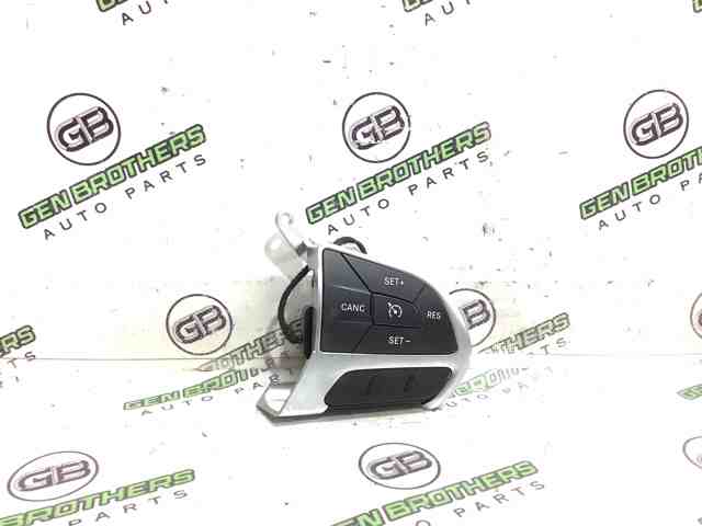 Блок кнопкових перемикачів рульового колеса 68245348AA CHRYSLER