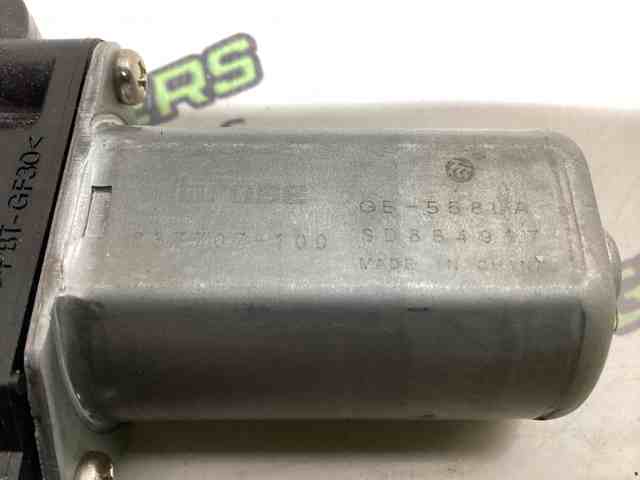 Привід ліфта задній 68268766AA CHRYSLER