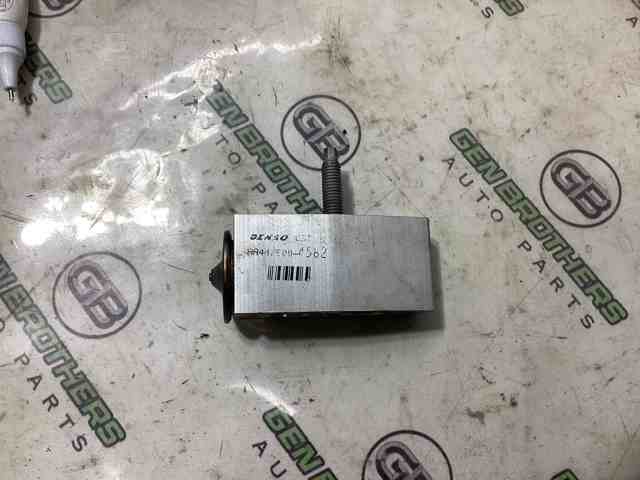 Клапан TRV, кондиціонера 68334777AA CHRYSLER