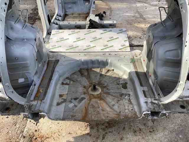 Ніша запаски 68357423AA CHRYSLER