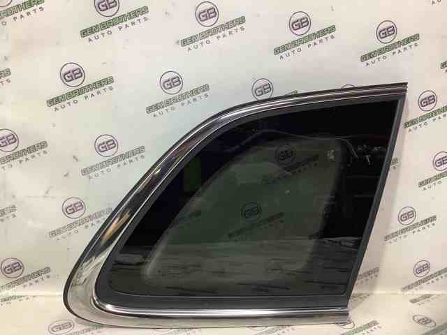 Стукло багажника, праве 68377738AA CHRYSLER