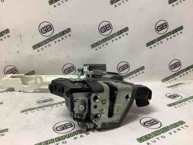 Замок двері правої передньої 72110TR0A11 HONDA