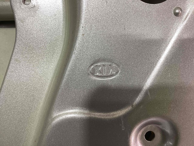 Двері пасажирські задні праві 770044C000 HYUNDAI