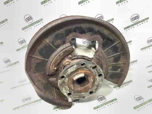 Цапфа поворотна права 7P0505436 VAG