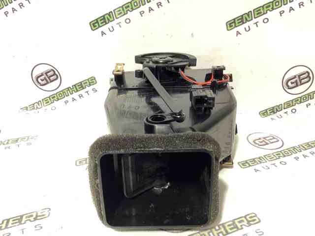 Решітка повітропровода 7P1819727A VAG